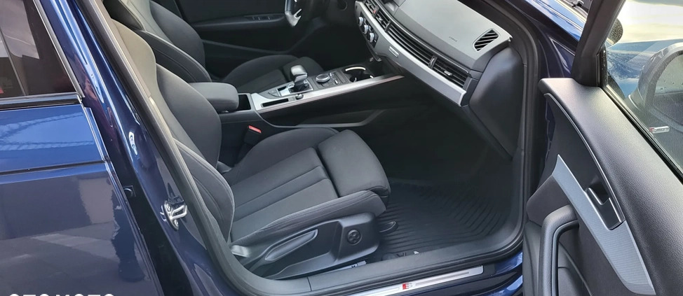 Audi A4 cena 78000 przebieg: 217000, rok produkcji 2016 z Konstantynów Łódzki małe 781